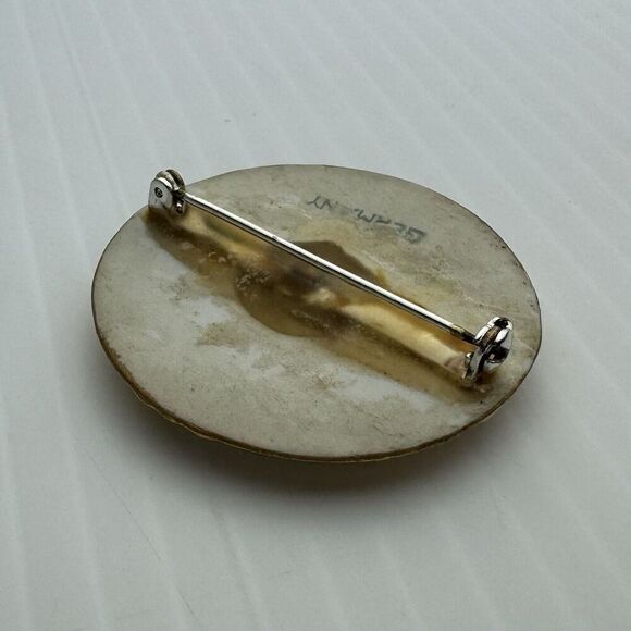 Vintage Silhouette Dancing Courting Couple Pin Brooch Germany - Picture 5 of 7